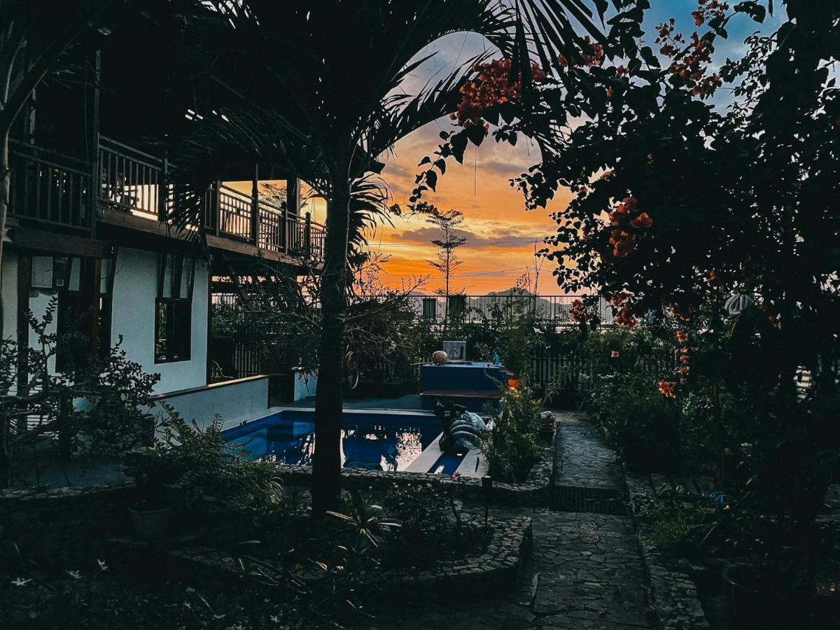 Cool Breeze Authentic Hotel Labuan Bajo Komodo Eksteriør billede